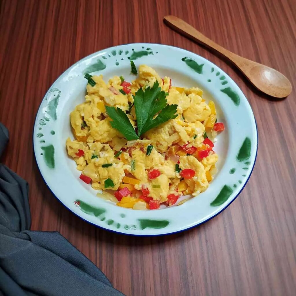 Resep Telur Orak Arik Ceria Sederhana Rumahan di Yummy App