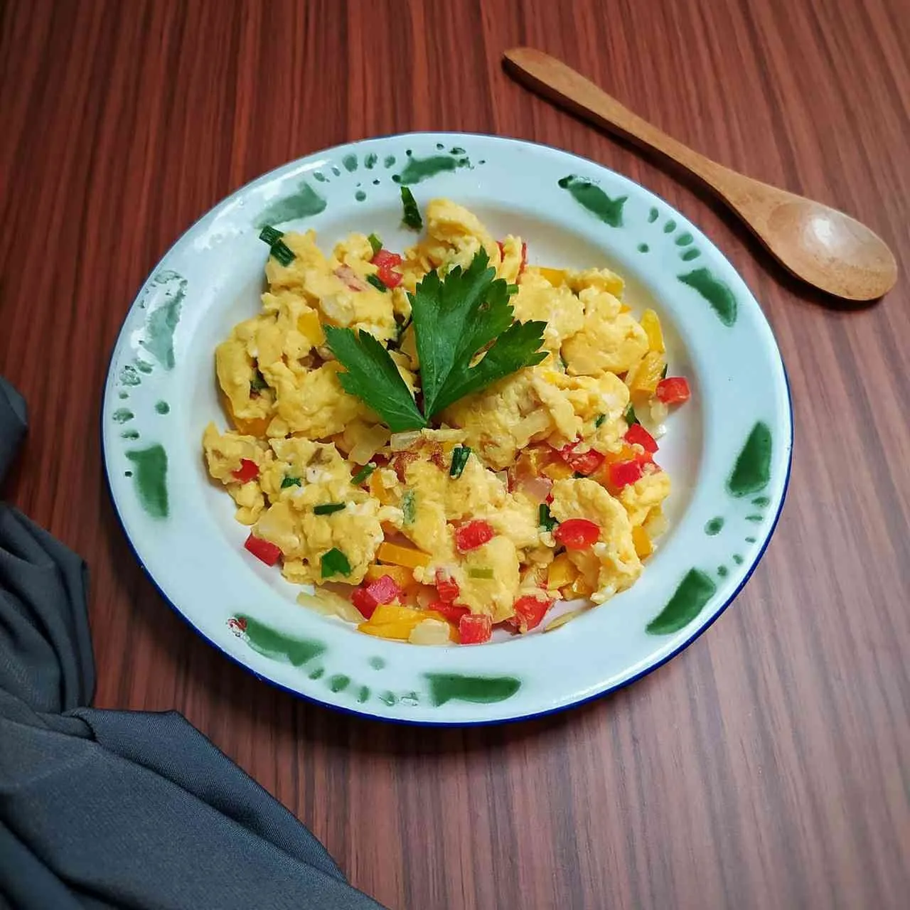 Resep Telur Orak Arik Ceria Sederhana Rumahan di Yummy App