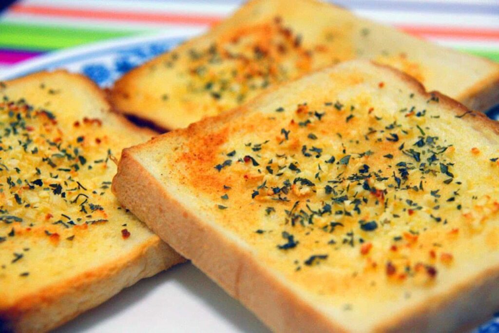 Garlic Butter Bread Cheese | Roti Bawang Putih Keju - Buat Orang Lapo